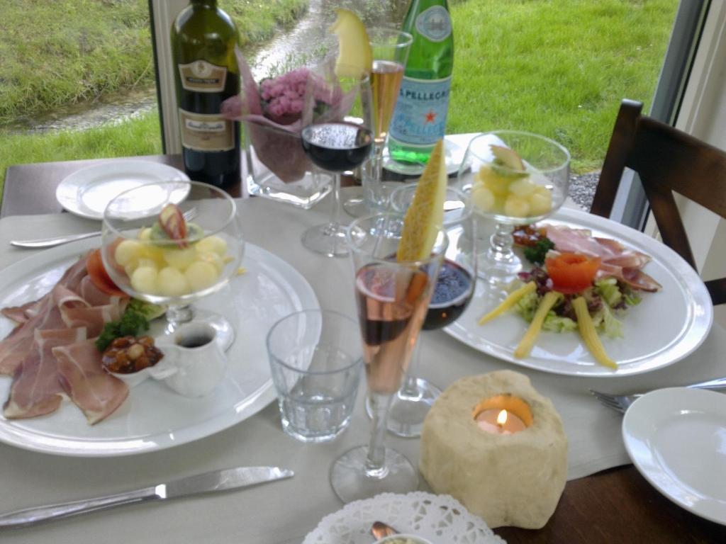 Hotel Restaurant Op De Beek Schin op Geul Eksteriør bilde